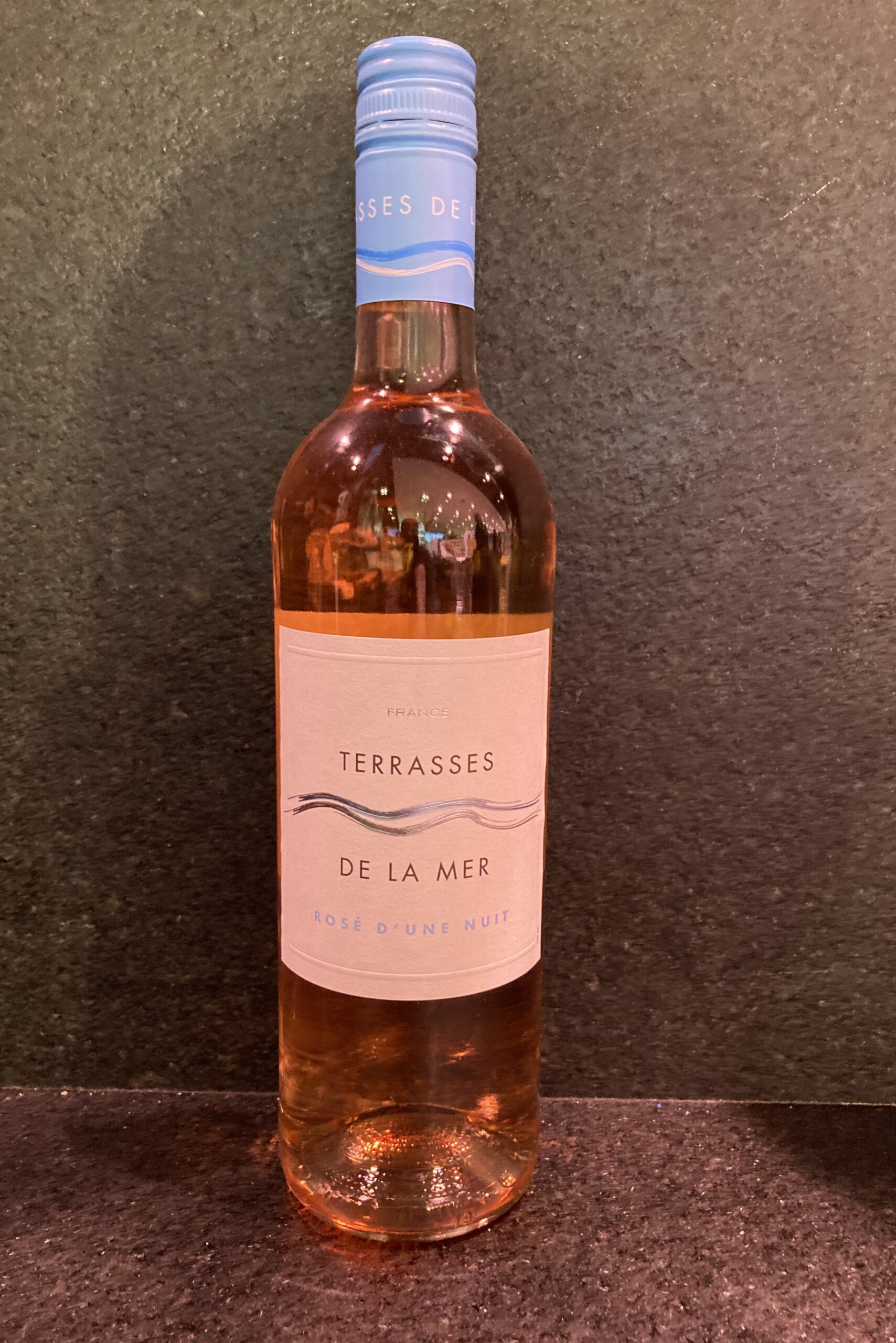 Terrasses de la mer rosé